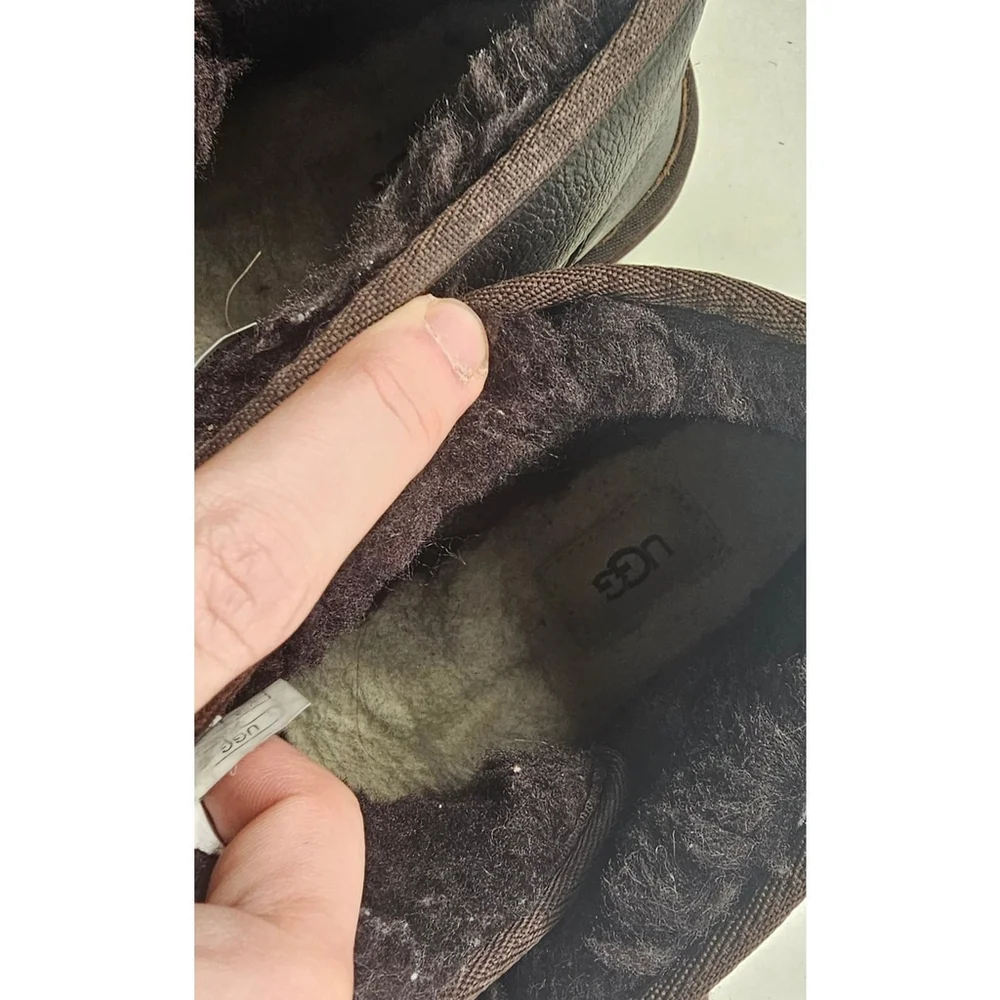 UGG Neumel Men's Leather Wool Lined Chukka Boots Brown 9